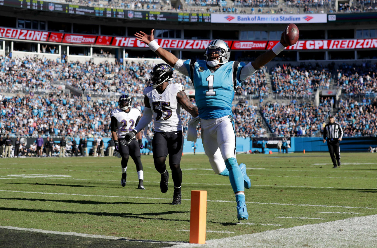Cam Newton brilló en la victoria de los Panthers sobre los Ravens (AFP)
