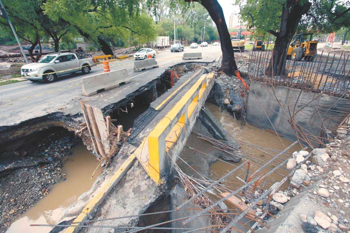 A causa de las lluvias se retrasaron las labores en Morones Prieto y el arroyo El Capitán.