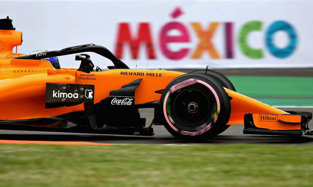 Fernando Alonso abandonó la carrera en la vuelta seis (AFP)