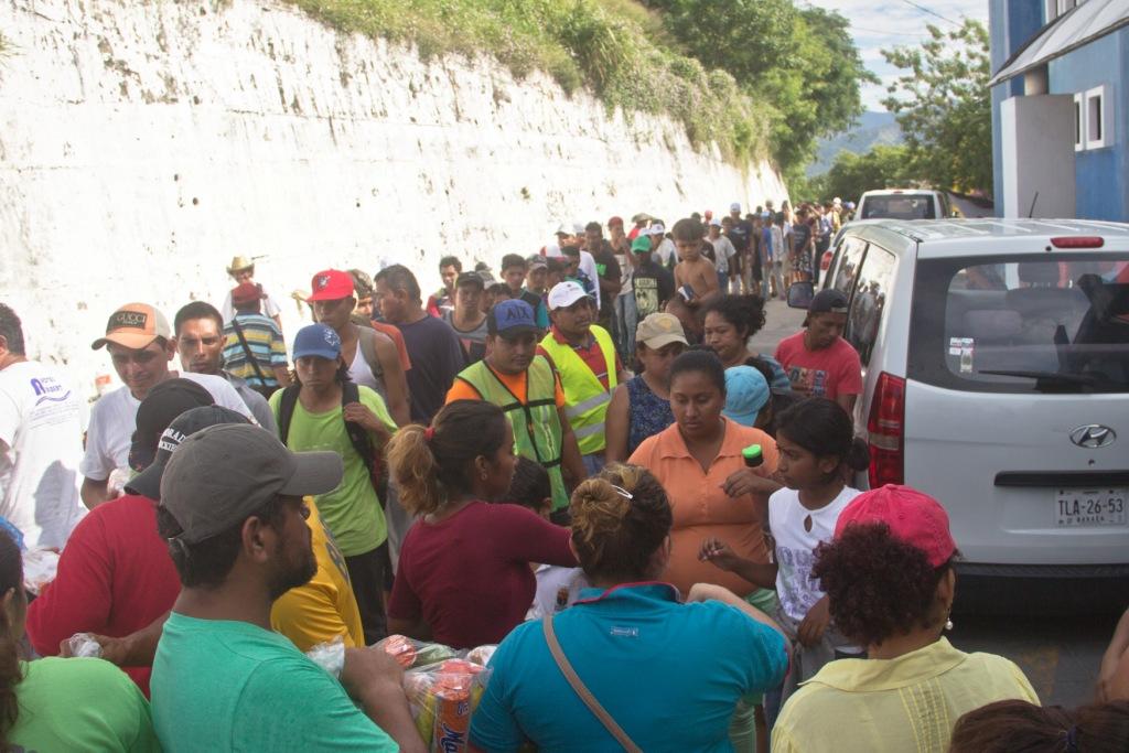 Un grupo de 300 migrantes que partieron de Honduras, llegaron al municipio de Juchitán de Zaragoza. Cuartoscuro