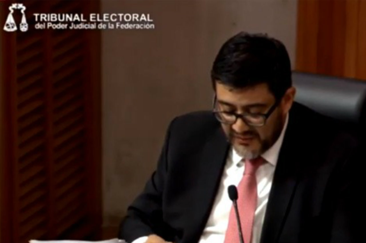La diferencia  entre Felipe de Jesús Cantú y Adrián de la Garza es del  0.89 por ciento. Foto: Especial