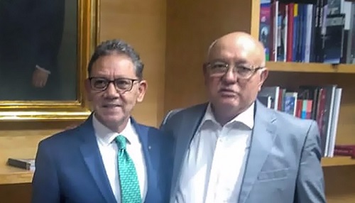 Durante el encuentro. (Especial)