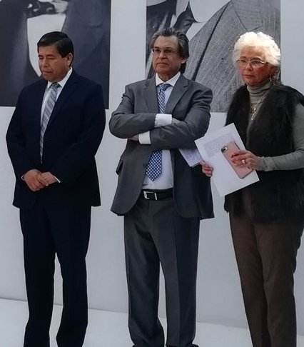 Sus temas de investigación se basan en política regional, modernización de gobiernos locales, federalismo y descentralización y migración internacional, específicamente la relativa a los mexicanos y centroamericanos hacia y desde Estados Unidos.