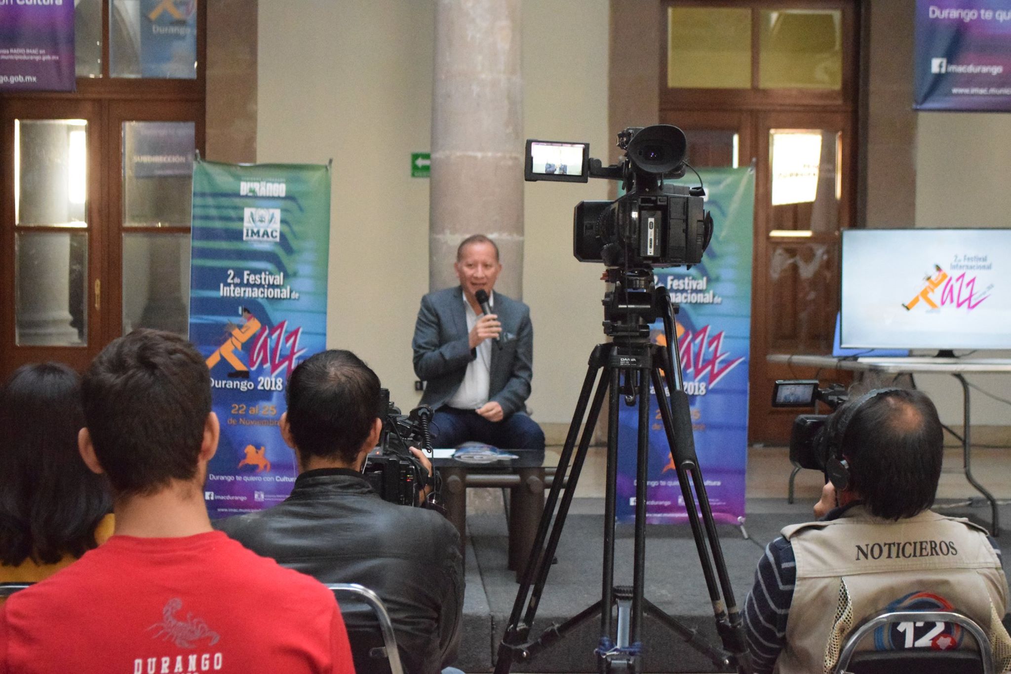 El director del Instituto Municipal del Arte y la Cultura, Claudio Herrera Noriega dio a conocer las fechas. (Tomada de Facebook)