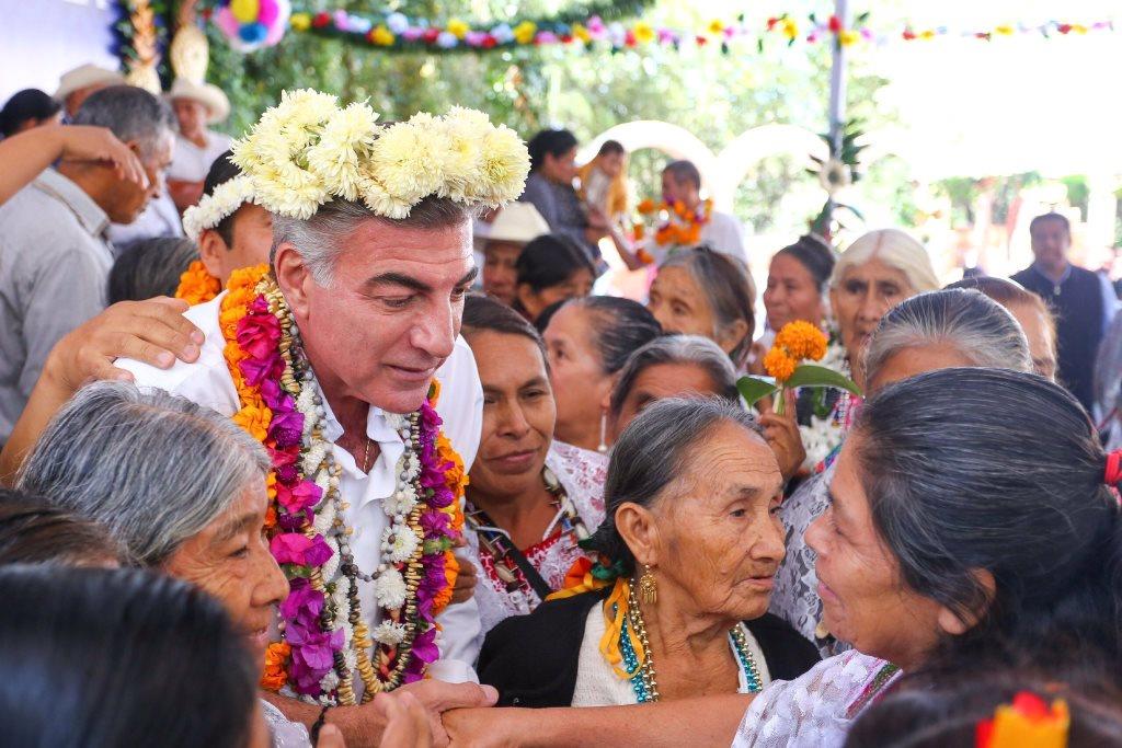 Gali reiteró su compromiso con la preservación de las tradiciones milenarias (@TonyGali)