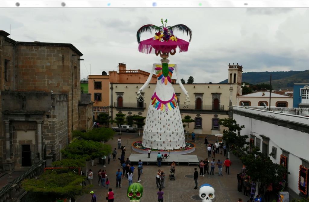 La catrina más grande del mundo en Zapotlanejo.