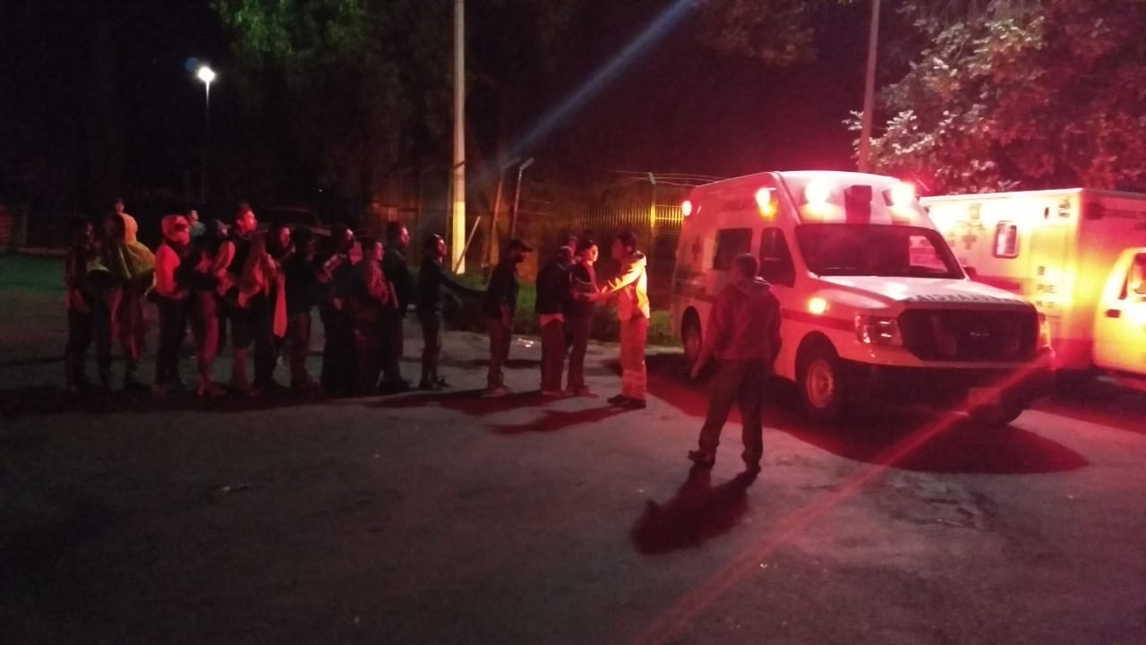 En la caseta de Esperanza, la caravana migrante recibe apoyo de distintas corporaciones (Especial)