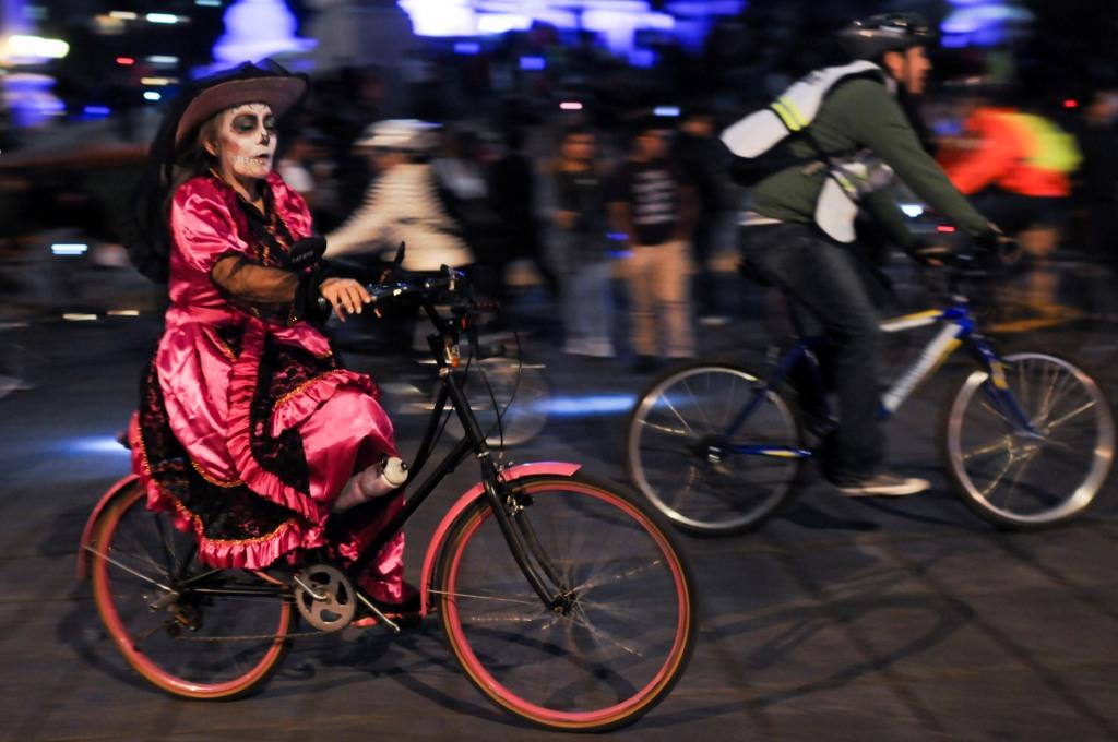 El Paseo Nocturno en Bicicleta recorrerá Paseo de la Refroma, de Chapultepec al Centro Histórico. (archivo Caurtocuro)