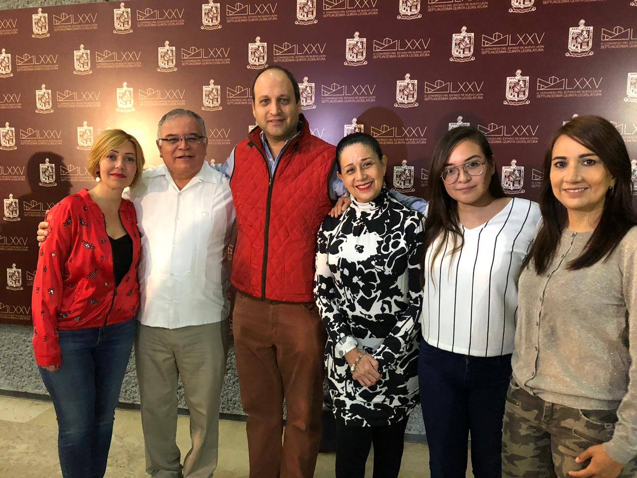 Lanzaron un posicionamiento para pedir al PAN y PRI sacar cuanto antes el tema. (Foto: Orlando Maldonado)