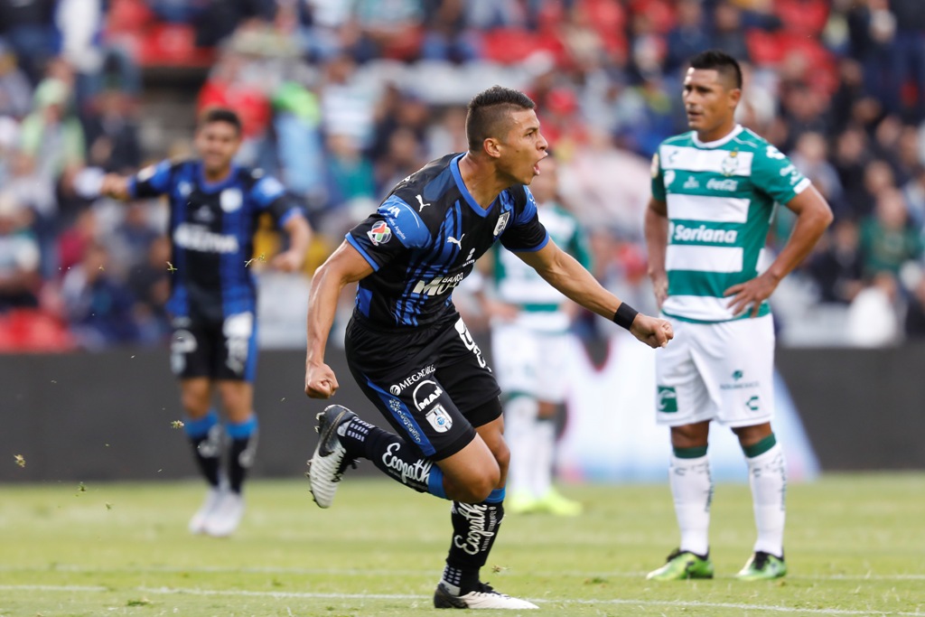 Querétaro se impuso a Santos en la jornada 15 (Imago7)