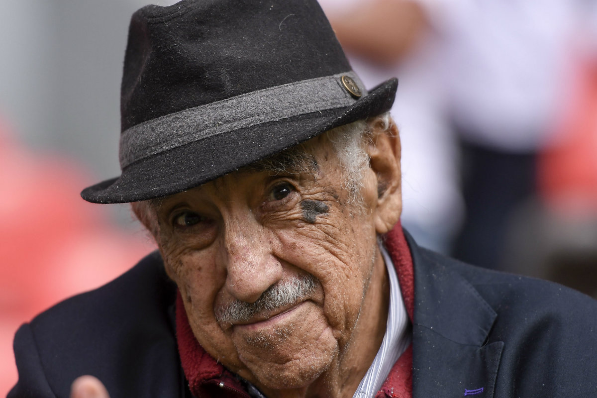 Don Melquiades le dio voz al Estadio Azteca por 52 años (Imago7)