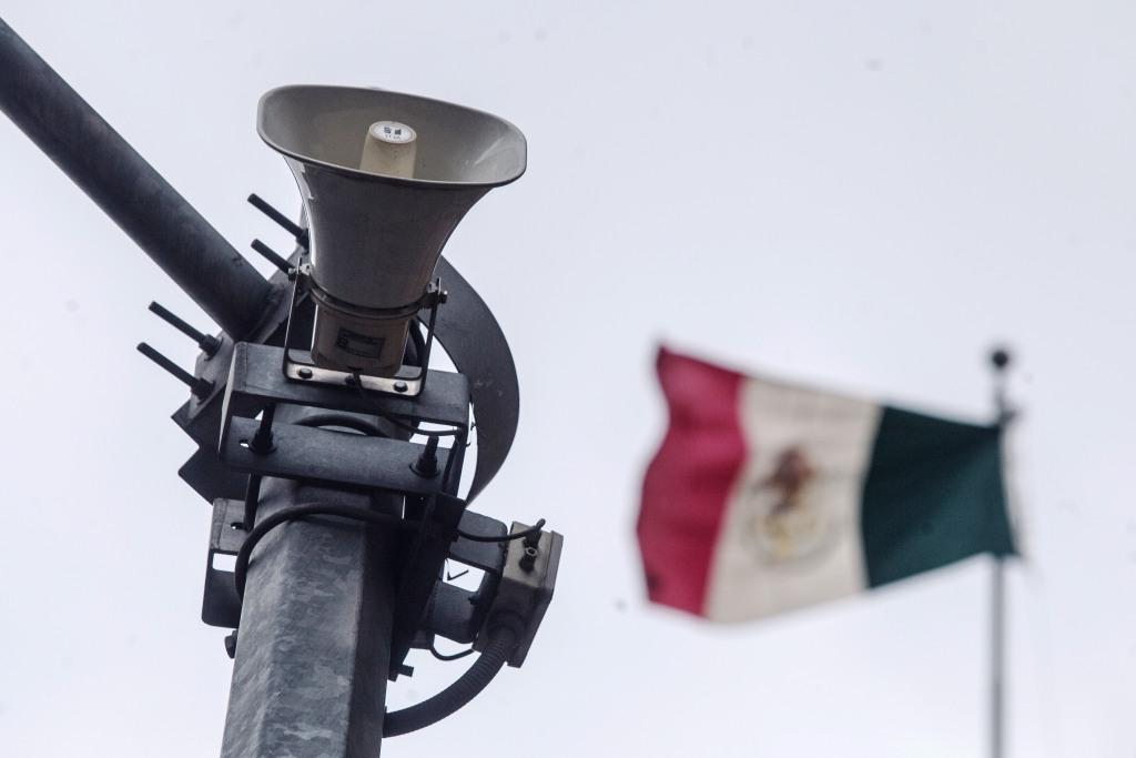 El equipo del C5 ha detectado fallas para efectuar el diagnóstico de los altavoces. (Cuartoscuro)