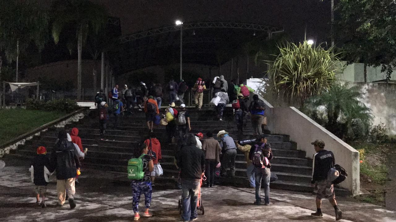 Unos dos mil migrantes salieron de Córdoba, Veracruz, con rumbo a la Ciudad de México. |José Antonio Belmont