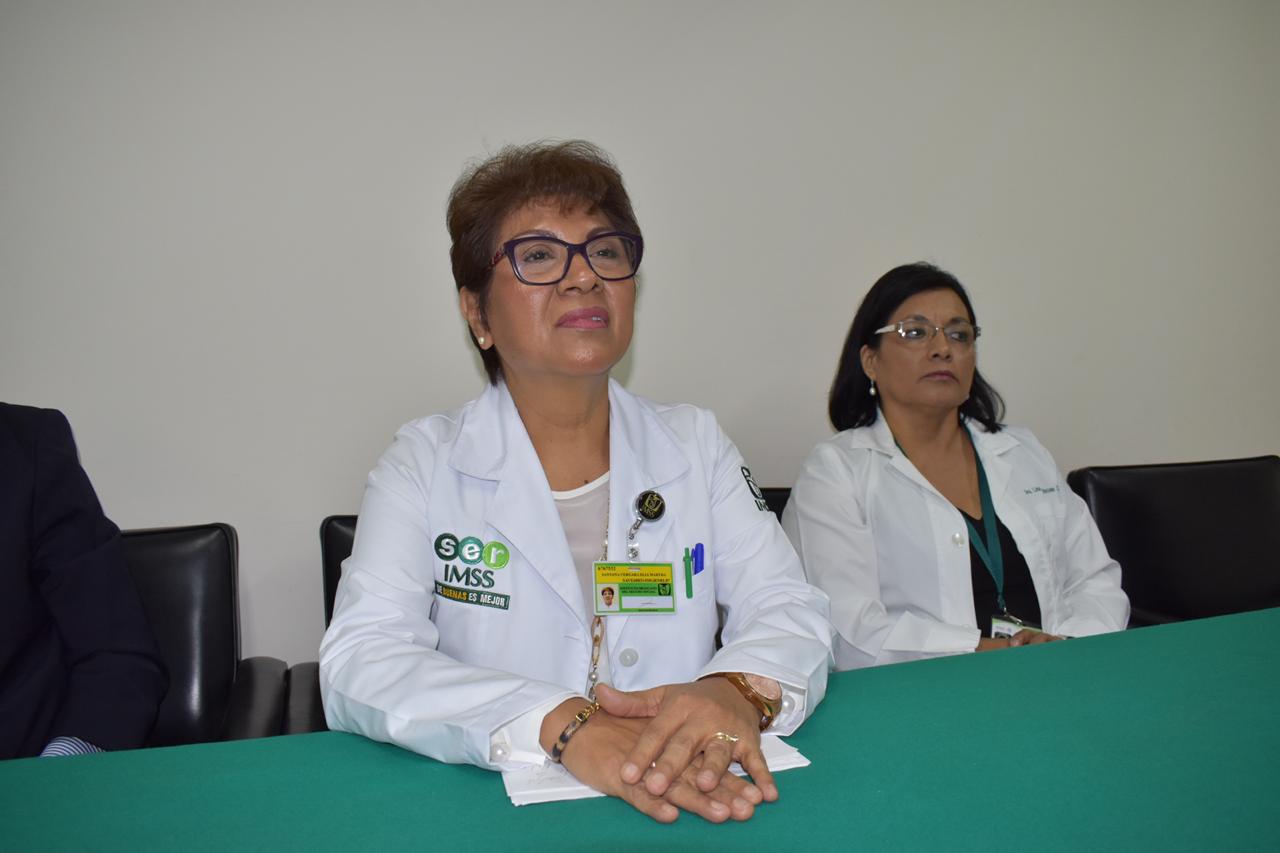 Elia Martha Santana Vergara, coordinadora auxiliar de atención médica de primer nivel del IMSS Puebla (Verónica López)