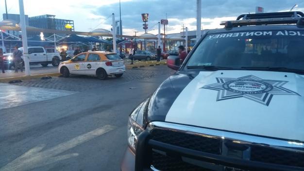 Detienen a dos hombres tras robo de taxi en Monterrey- Grupo Milenio