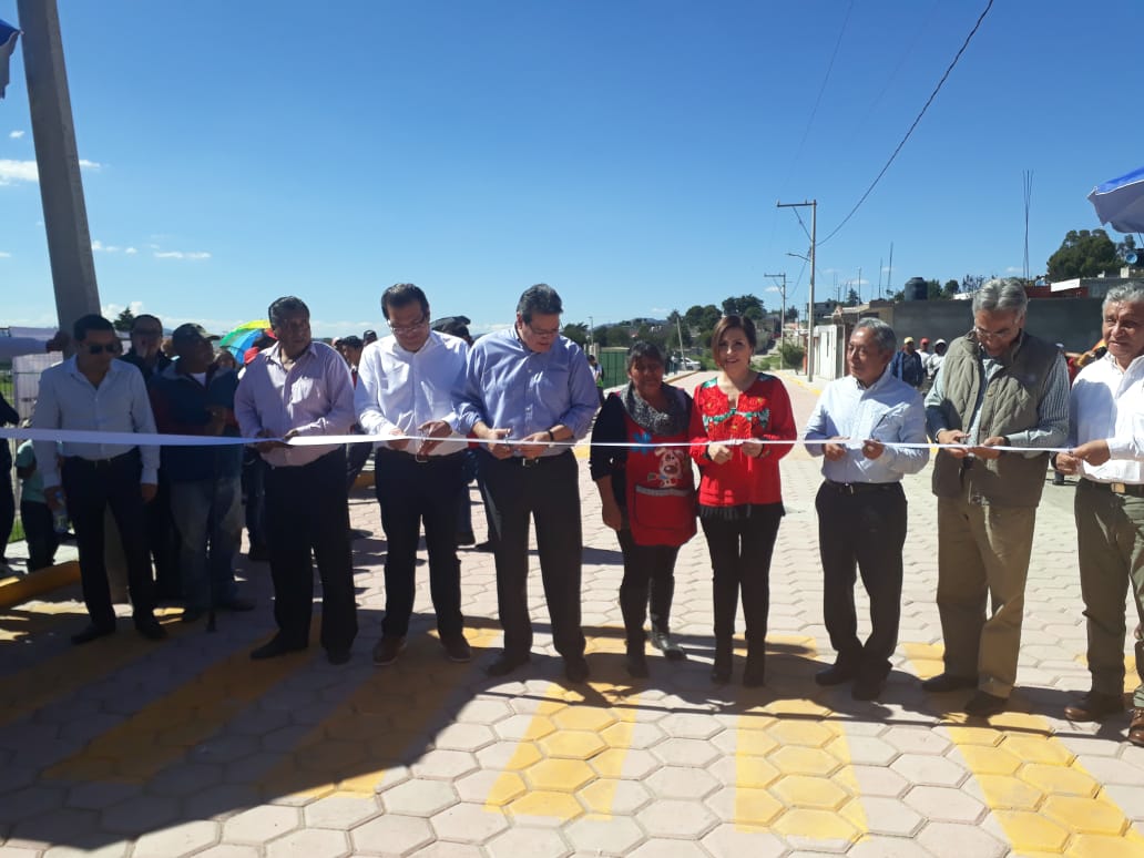 La Secretaria de Desarrollo Agrario Territorial y  Urbano (SEDATU), Rosario Robles Berlanga, les dijo adiós a los tlaxcaltecas tras terminar la admini
