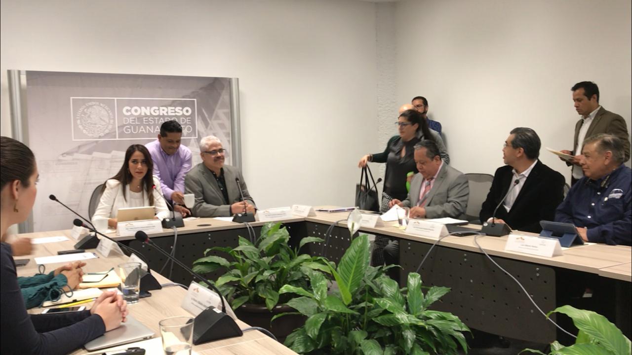 Comisión de Gobernación y Puntos Constitucionales del Congreso del Estado (Carlos Olvera)