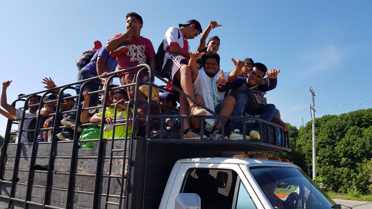 Migrantes salvadoreños llegan a Mapastepec, Chiapas (Abraham Jiménez)