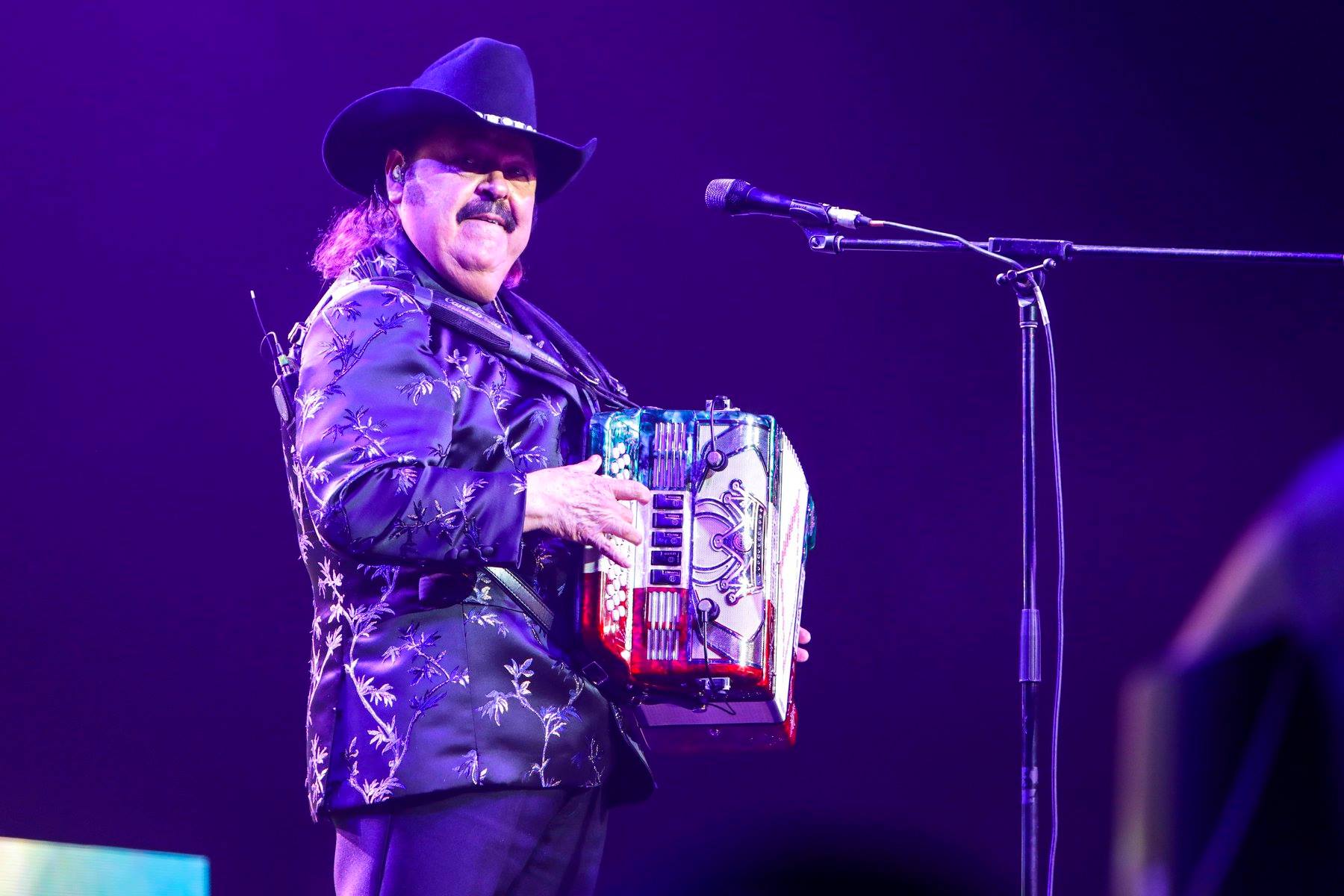 Ramón Ayala en el auditorio Telmex (Tomada de Facebook Auditorio Telmex)
