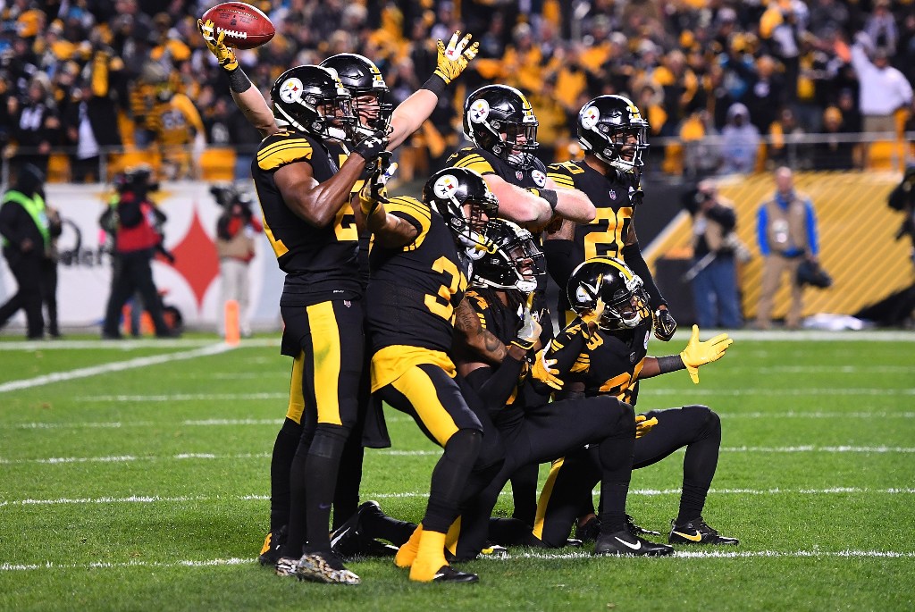 Steelers apaleó a Carolina (AFP)