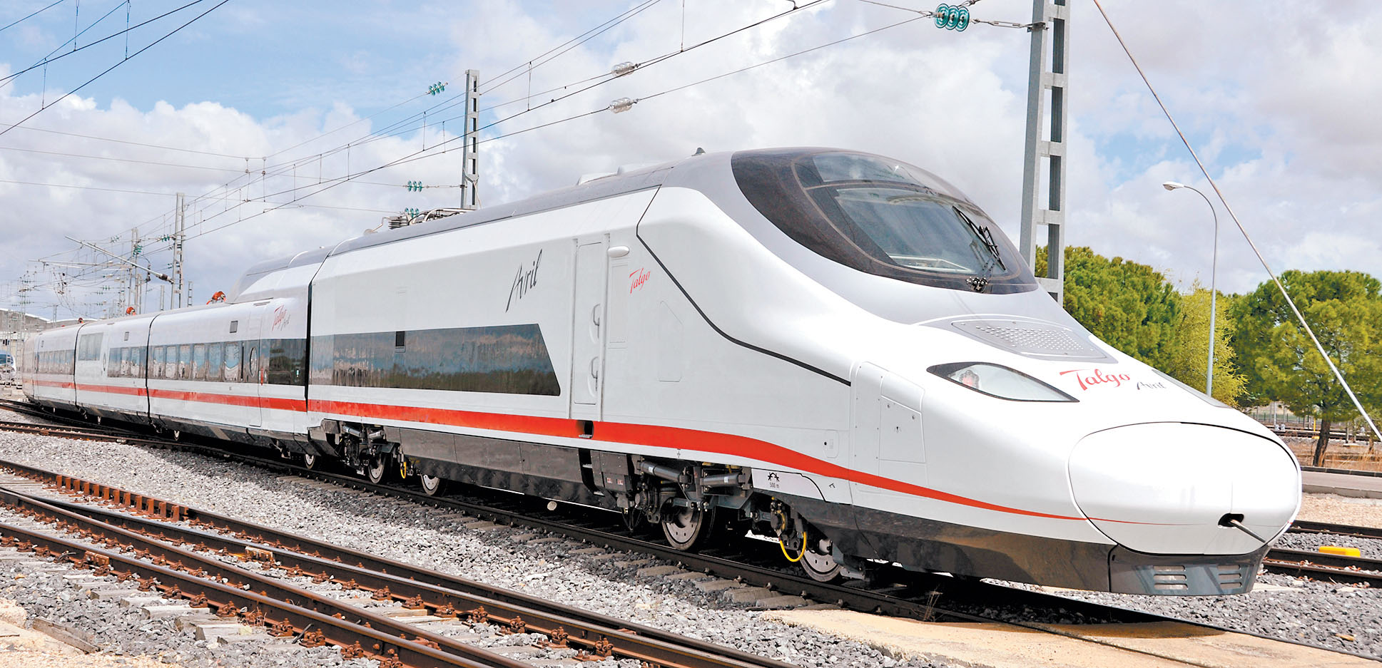 La tecnología permite que los trenes se desplacen gracias a poderosos electroimanes. (Daniel Galilea / EFE)