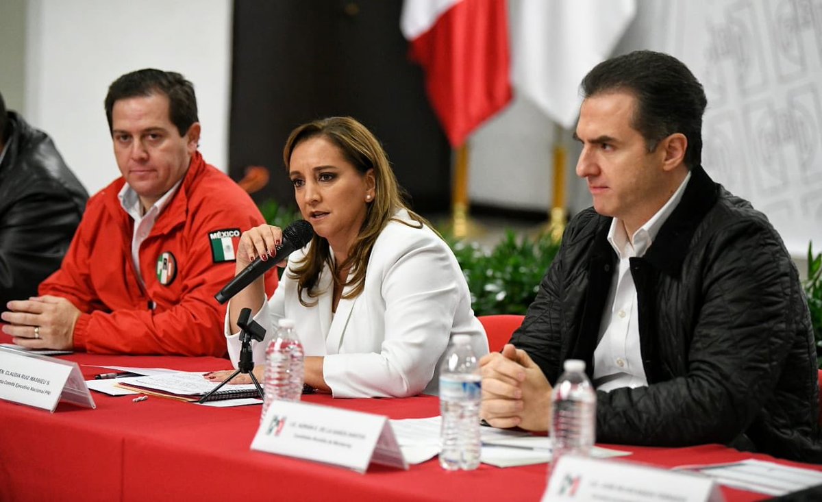 Claudia Ruiz Massieu presentó a Rubén Moreira como delegado en Monterrey/Especial.