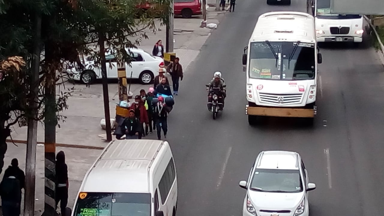 Los migrantes se dirigen a Querétaro. (Verónica Díaz)