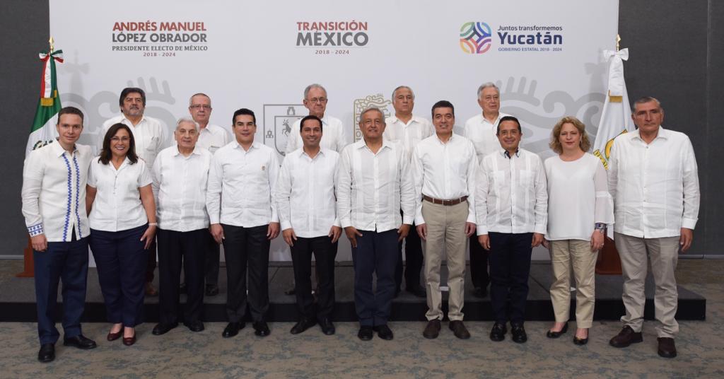 AMLO en la reunión con los gobernadores de los estados del sur (Especial)