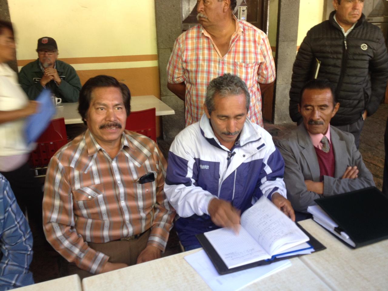 El presidente de la Sociedad Agronómica de Tlaxcala, Floriberto Avelar Peláez, encabezó una denuncian publica sobre un fraude millonario (Adolfo Tenah