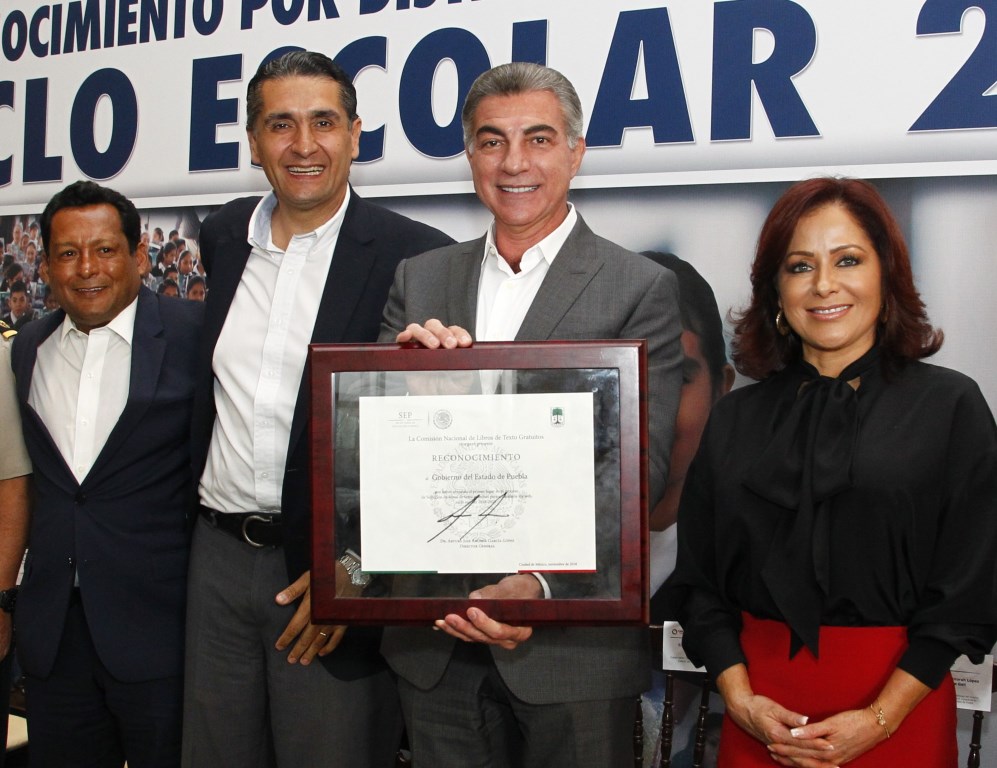 Reconocimiento de la Conaliteg a Puebla por la distribución de libros de textos gratuito (Especial)