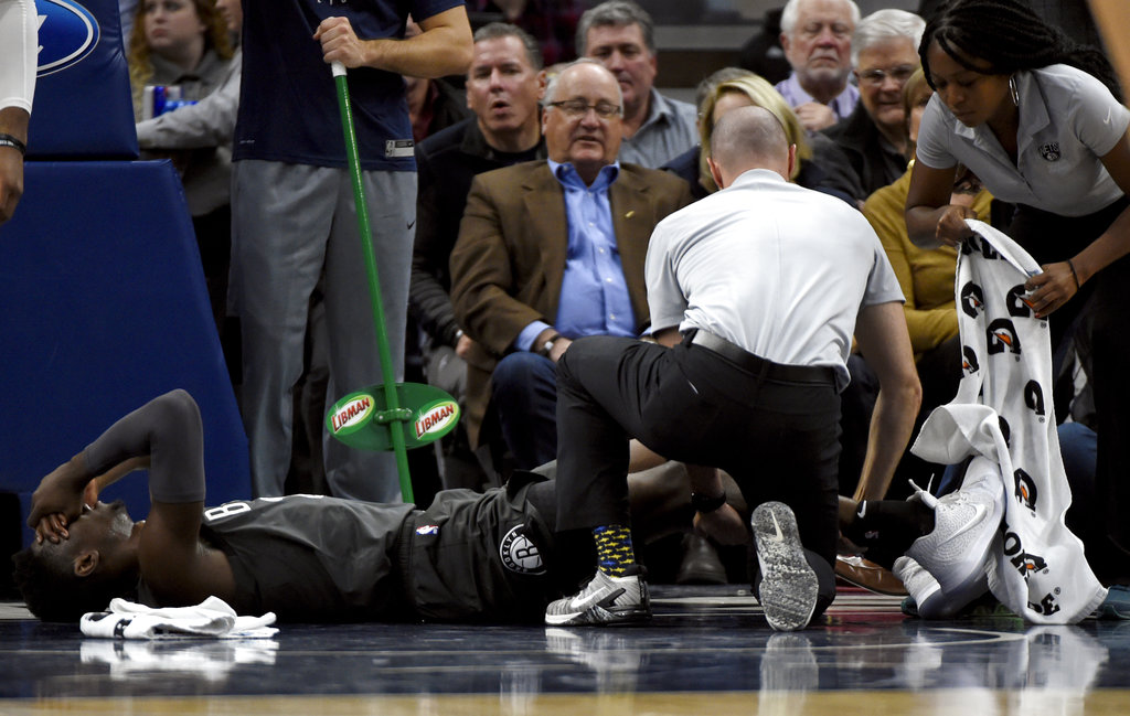 Caris LeVert sufrió una terrible lesión (AP)