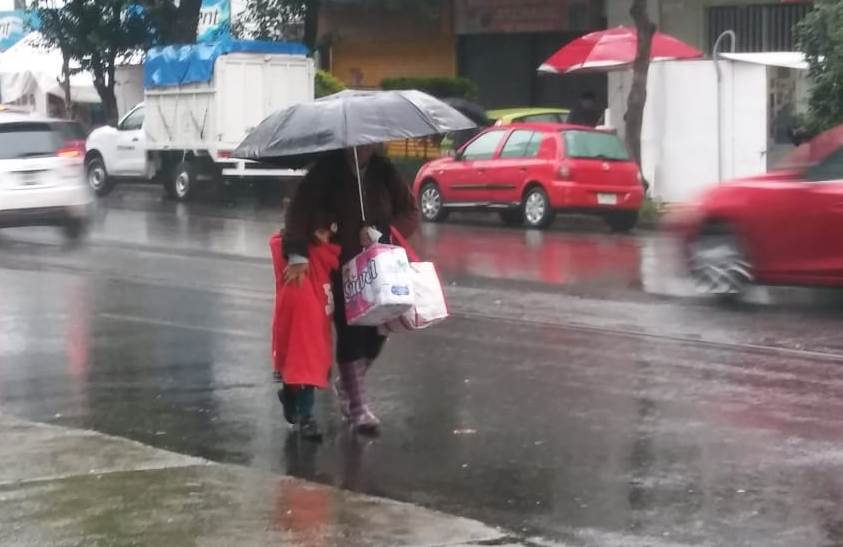 Hoy predominarán las lluvias intermitentes en la CdMx. (César Velázquez)