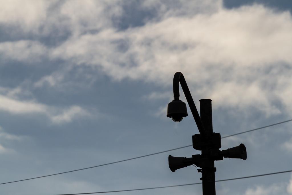 El C5 informó que diariamente se despliegan brigadas de mantenimiento a los altavoces de la capital. (Cuartoscuro)