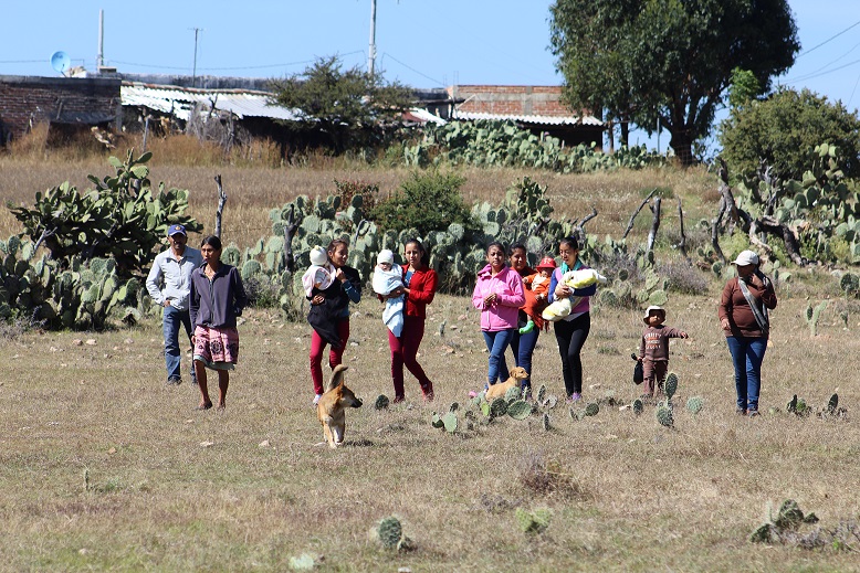 Comunidades en la Sierra sufren por frío