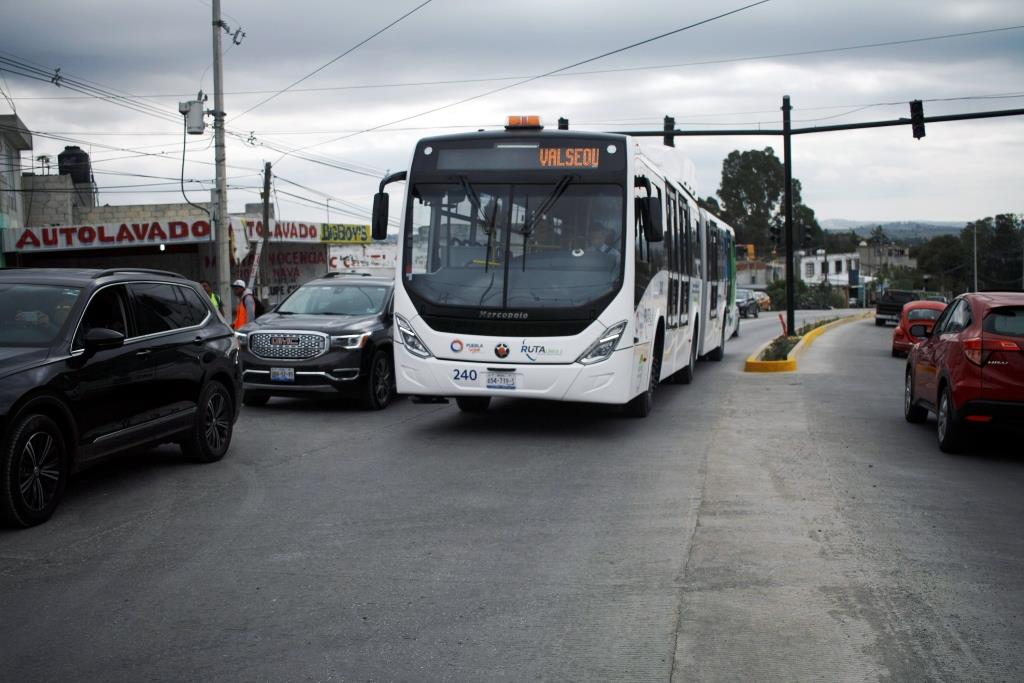 La línea 3 del RUTA respetó las concesiones de rutas que trasladan a habitantes de junstas auxiliares y municipios conurbados de la capital poblana (M