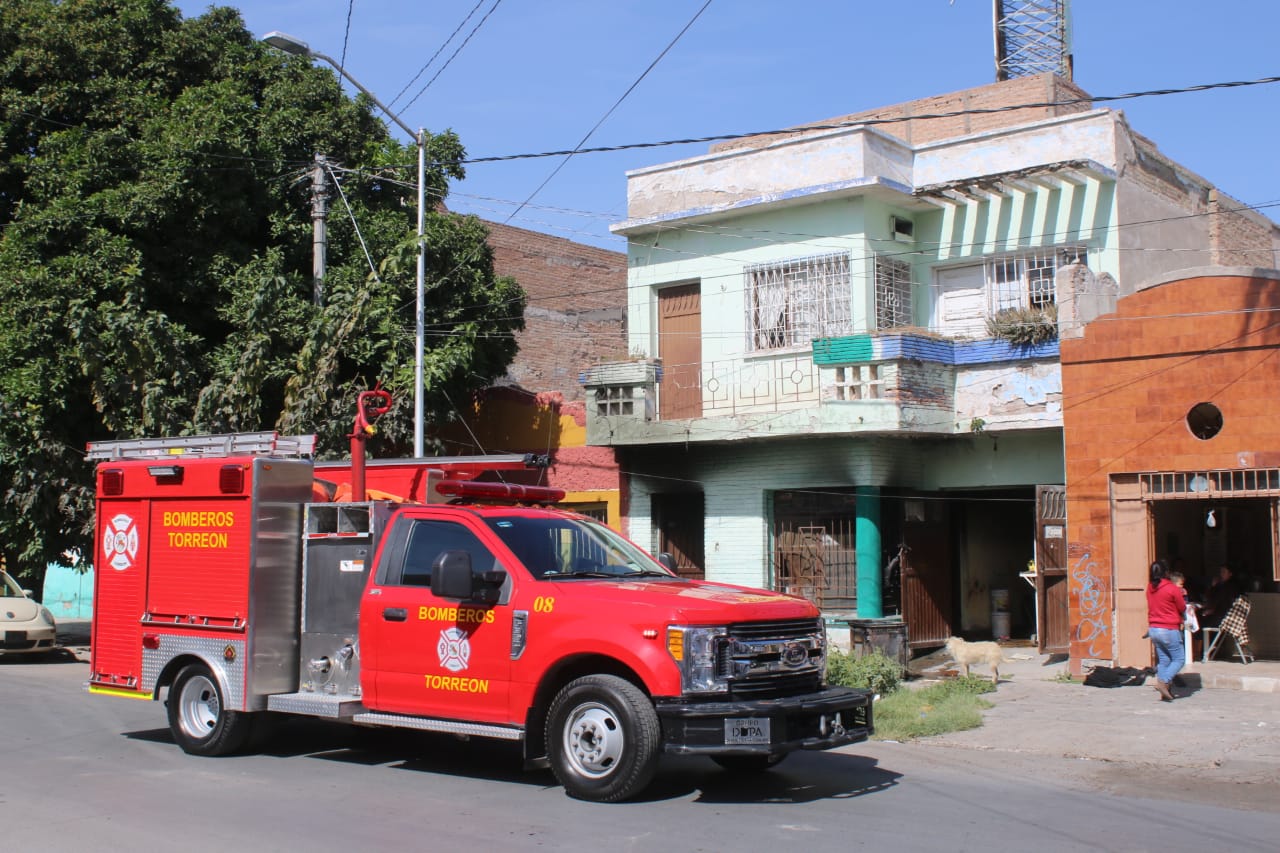 Los tres niños y los padres quedaron fuera de peligro. (Notivox Digital)