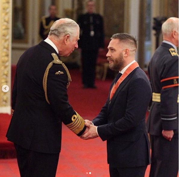 Tom Hardy recibe importante reconocimiento en el Palacio de Buckingham (Foto: BBC)