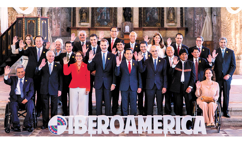 Reunidos en Antigua, Guatemala, los 24 líderes charlaron sobre la importancia de una migración segura y el empoderamiento de la mujer dentro del gobie