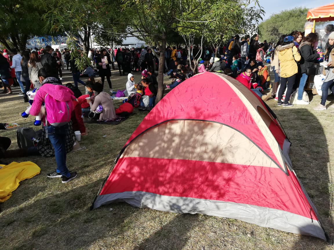 Personas acampan en el interior del Parque sin importarles que estaba prohibido (Bryam Torres)