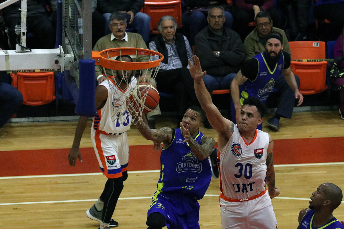 Capitanes sumó su novena victoria de la temporada al vencer a Correcaminos (Imago7)