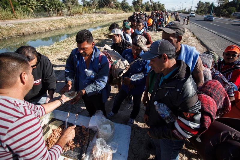 Los migrantes dicen huir de la violencia en sus países, por lo que buscan una mejor forma de vida en Estados Unidos.