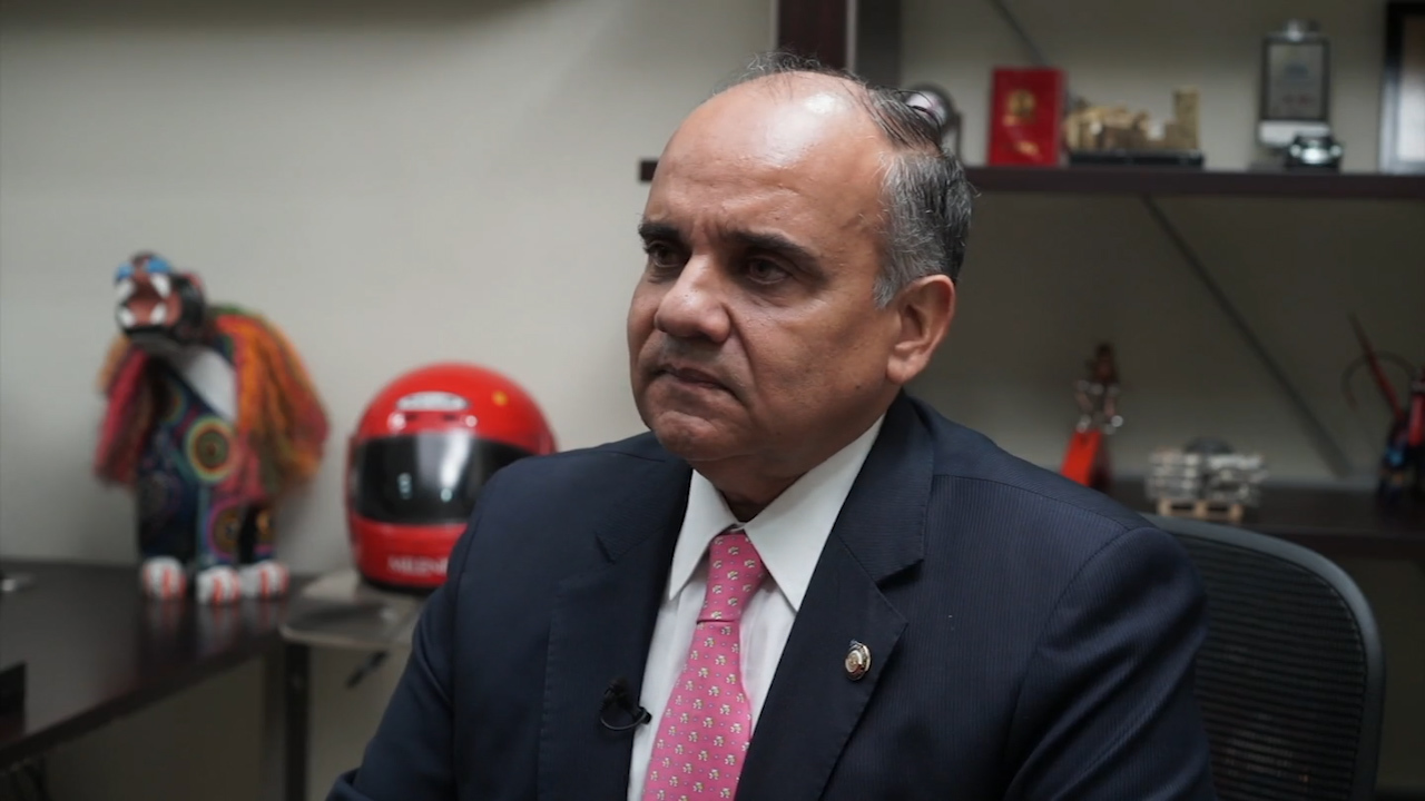 El asalto a la razón. Conversación con Manuel Añorve, Senador PRI. Parte I