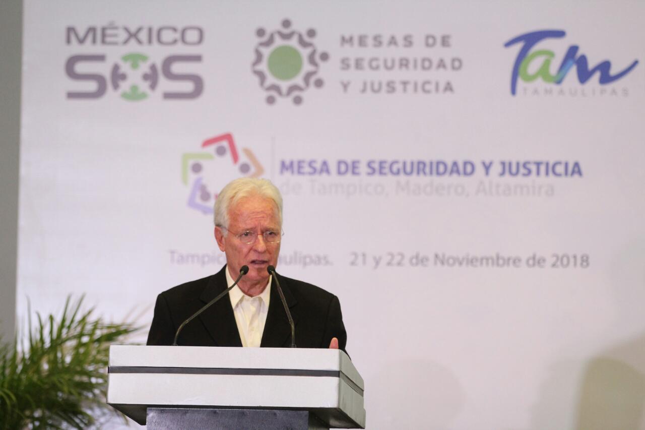 El dirigente de México S.O.S. Alejandro Martí en el Encuentro de la Red Nacional de Mesas de Seguridad y Justicia en Tampico (Vía Twitter)