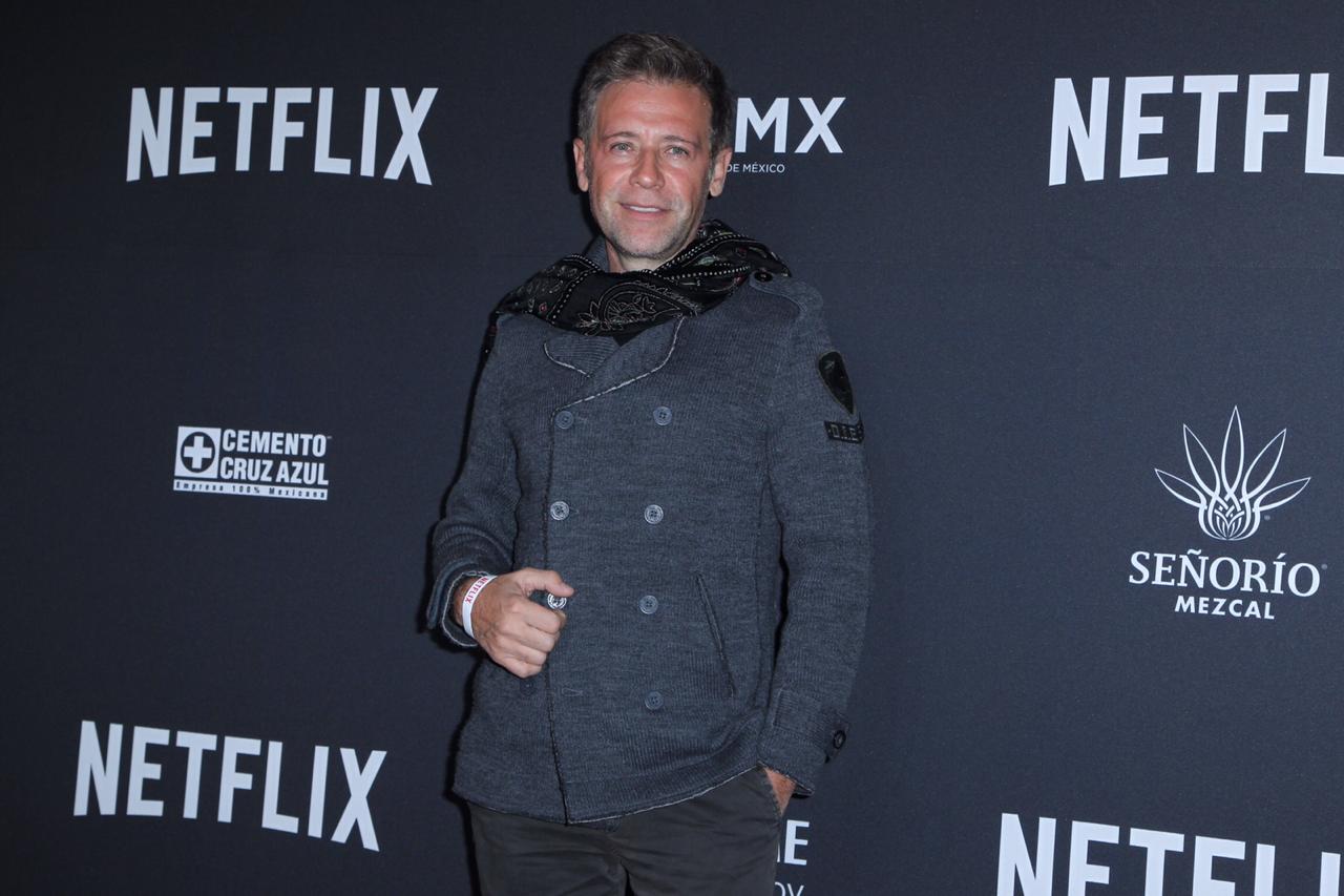 Juan Manuel Bernal fue cuestionado sobre 'Monarca', la película en la que trabaja con Salma Hayek como productora)