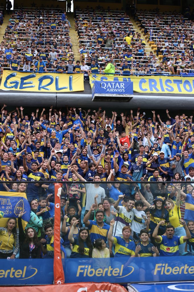 Afición de Boca Juniors (@BocaJrsOficial)