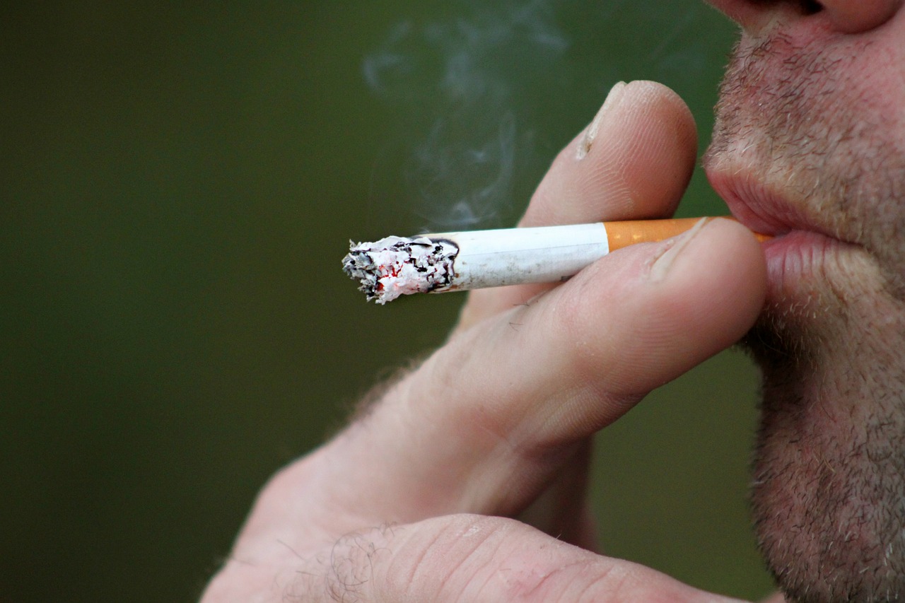 9 de cda 10 personas con EPOC son fumadores. (Especial)