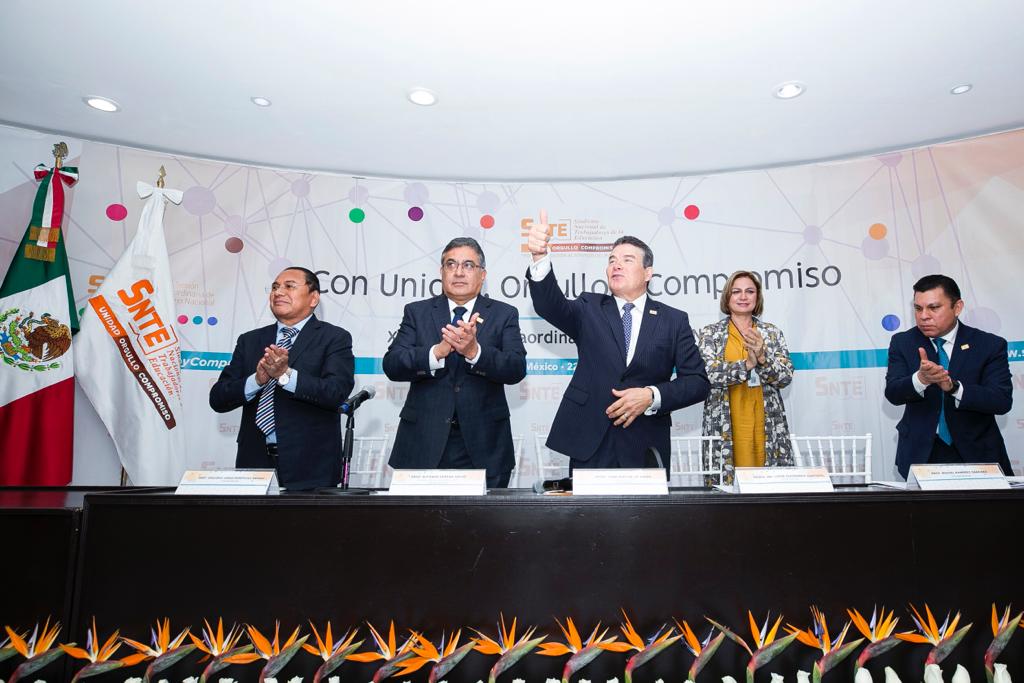 Juan Díaz de la Torre durante la 47 Sesión Extraordinaria del Consejo Nacional del SNTE. (Especial)