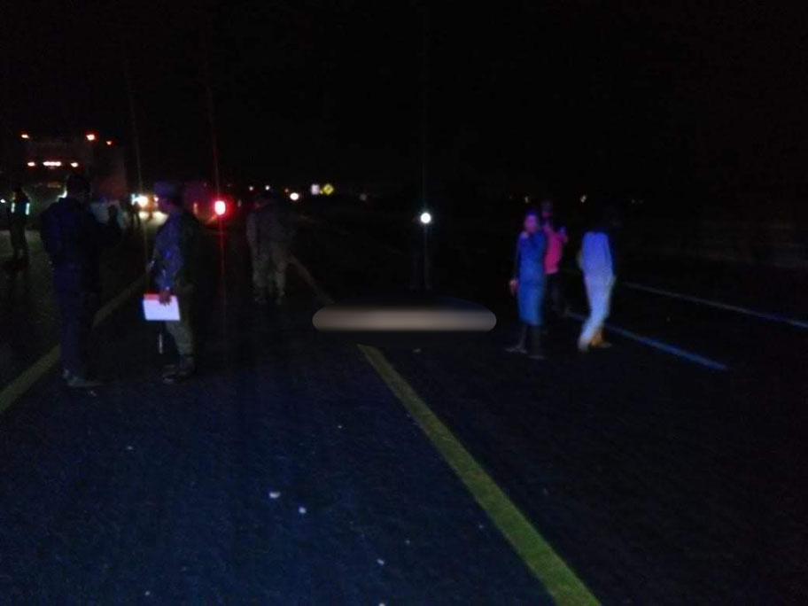 Ocurrió la noche de este jueves en la carretera Durango-Gómez Palacio de Lerdo. (Especial)