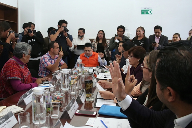 Regidores durante la reunión de las Comisiones Unidas del Ayuntamiento municipal.  (Agencia Enfoque)