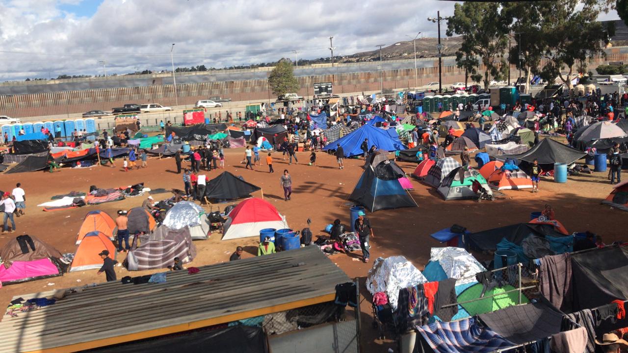 Las autoridades alistan más espacios para migrantes. (José Antonio Belmont)